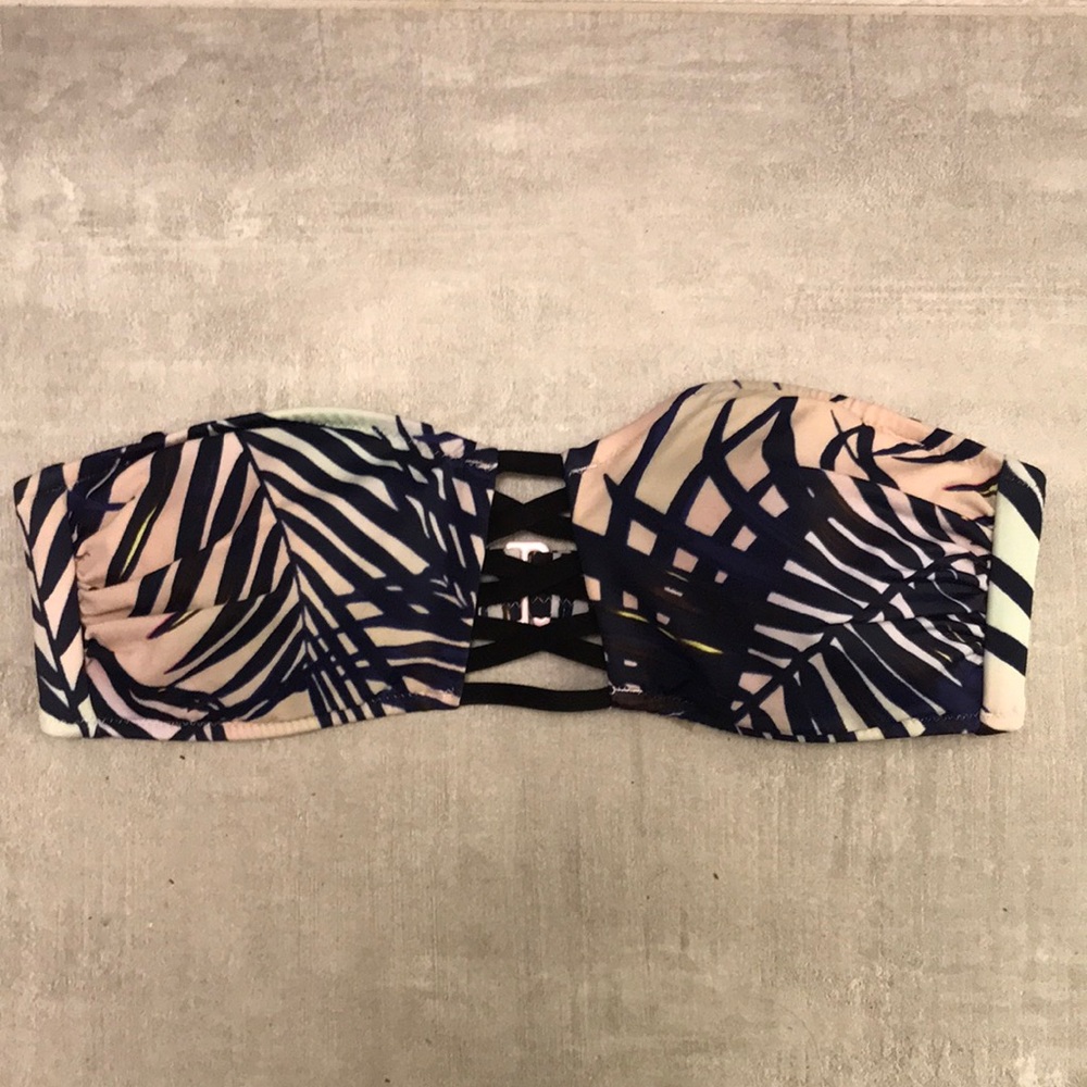 Victoria secret bikini top